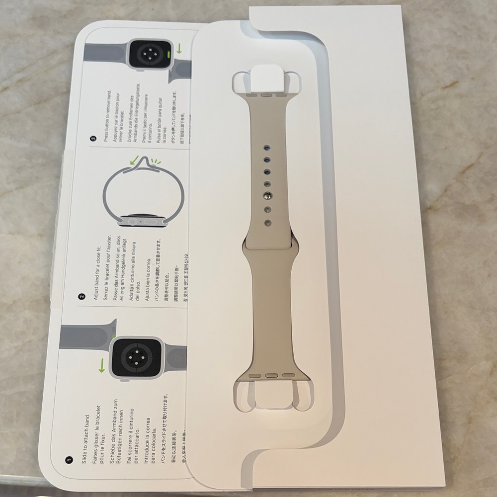 Apple Watch Sports Band 41Mm s/m,  brand new never worn in box